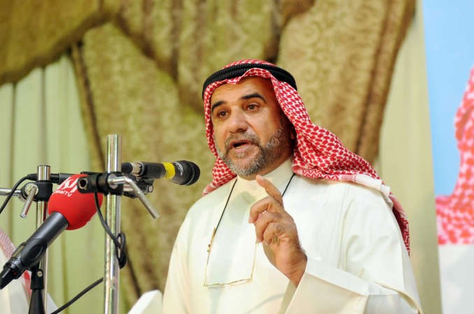 مرشح الدائرة الثالثة طاهر الفيلكاوي متحدثا الى ناخبيه