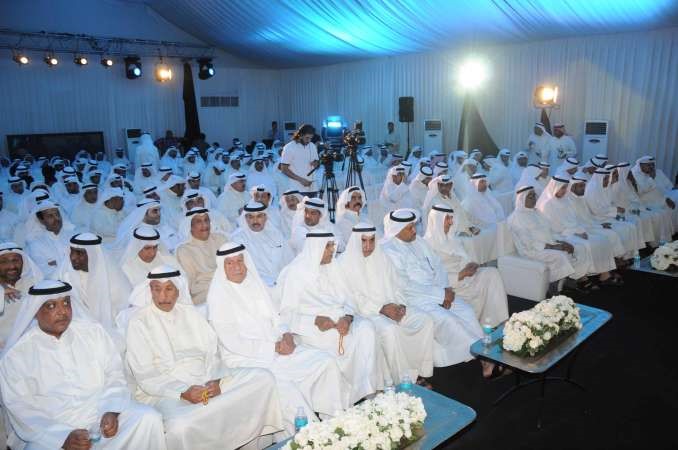 جانب من الحضور خلال افتتاح المقر الانتخابي الرجالي لمرشح الدائرة الثانية احمد القضيبيمحمد خلوصي
