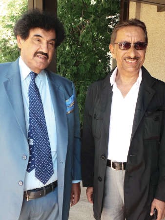 سمو الشيخ ناصر المحمد وعبدالله النفيسي
