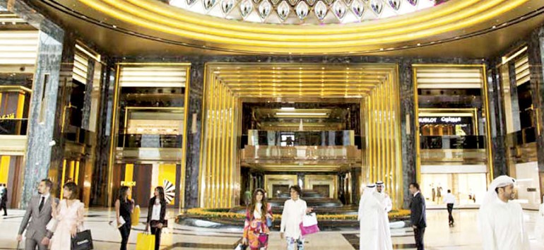 الافنيوز حيث تجمع افضل وارقى الماركات العالمية تحت سقف واحد