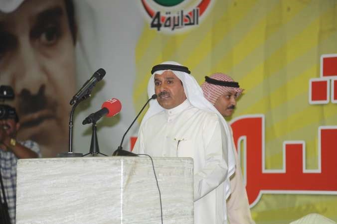 مرشح الدائرة الرابعة مرزوق الخليفة متحدثا للحضور
