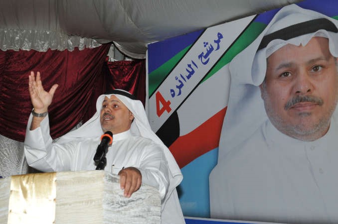 السعيدي متحدثا الى الناخبين
