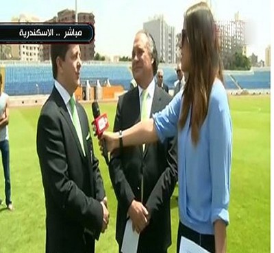 بالفيديو...برتغالي "يغازل" ابنة مدحت شلبي على الهواء