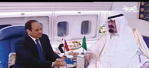 صورة تلفزيونية لجانب من المباحثات الثنائية بين الرئيس المصري عبدالفتاح السيسي وخادم الحرمين الشريفين الملك عبدالله بن عبدالعزيزقناة العربية