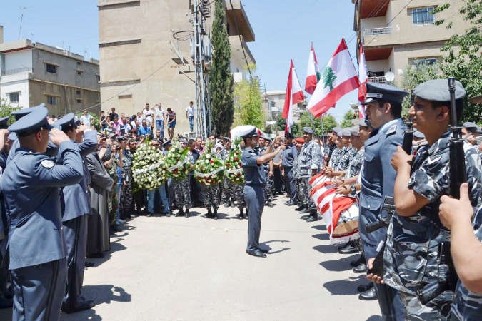 تشييع الملازم في قوى الامن الداخلي محمود جمال الدين الذي قضى في تفجير حاجز ضهر البيدرمحمود الطويل
