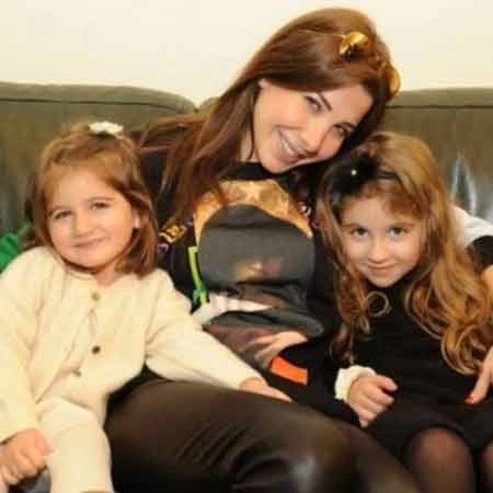 نانسي عجرم تهنىء صغيرتها "إيلا" بمناسبة تخرجها