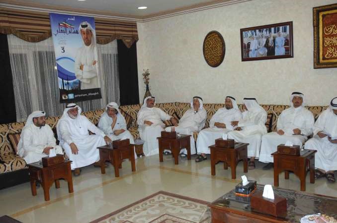 الناخبون خلال حفل الاستقبال
