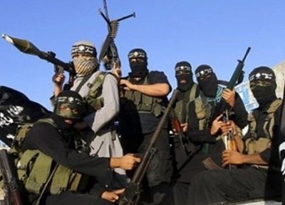 «داعش» يعزز قدراته المالية باحتلاله الموصل وبيع النفط السوري