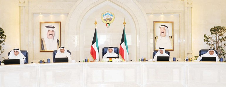  سمو رئيس مجلس الوزراء الشيخ جابر المبارك مترئسا اجتماع مجلس الوزراء ﻿
