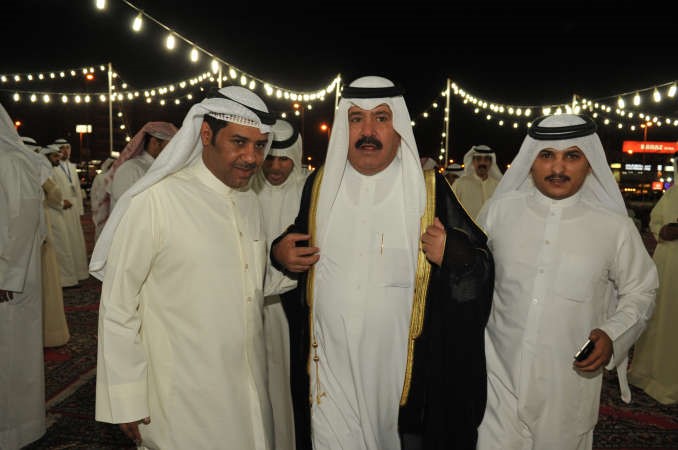 مسلط الهذال وفي استقباله محمد المجلاد