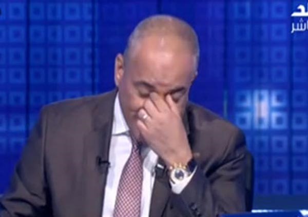 بالفيديو.. عادل إمام يتبرع بـ52.5 مليون جنيه .. و مذيع يبكي بعد تبرع مصري بجنيه لدعم مصر 
