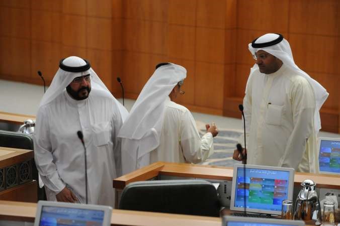 دعلي العبيدي ومعادل الخرافي وسعدون حماد﻿