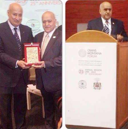 عباس النقي مستلما الجائزة ﻿