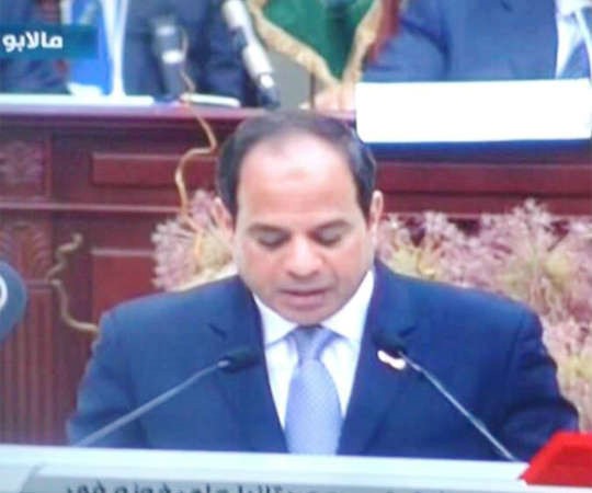 صورة تلفزيونية للرئيس المصري عبد الفتاح السيسي خلال القاء كلمته امام القمة الافريقية الثالثة والعشرين امس
