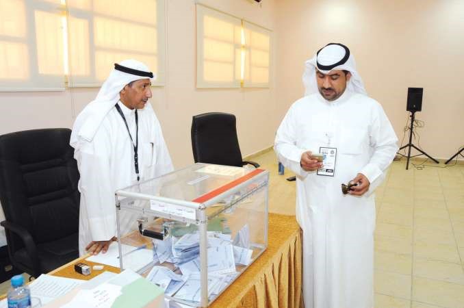الزميل بدر السهيل والمستشار صالح الركدان
﻿
