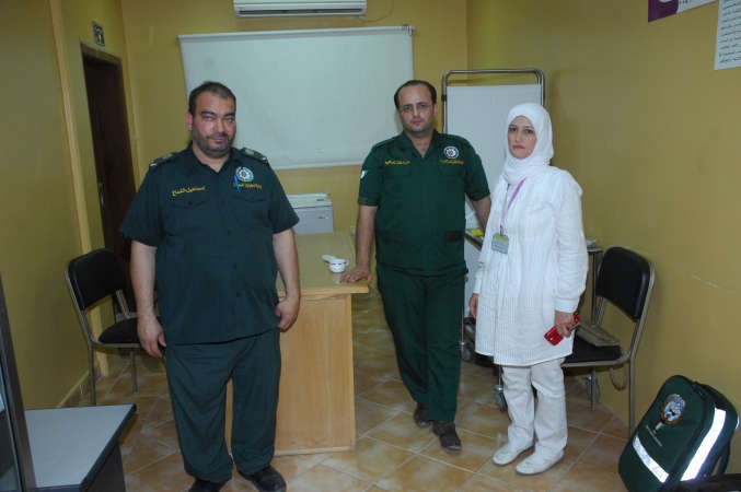 طاقم طبي وتمريضي استعدادا للطوارئ﻿