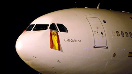الطائرة التي اقلت الماتادور الى مدريد