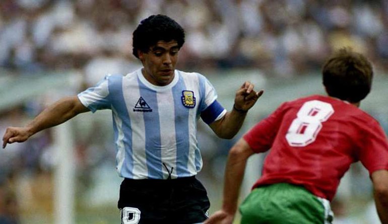 لماذا ستحرز الأرجنتين كأس العالم؟ ميسي أومارادونا المختلف 