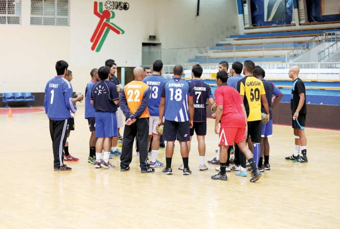 جانب من التدريب الاخير للازرق قبل مغادرته الى كرواتيا 	عادل يعقوب﻿