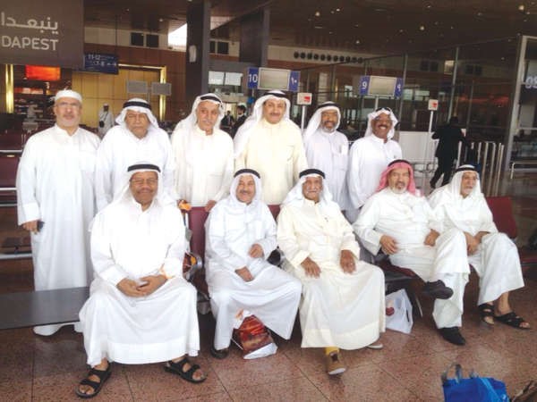 الرواد المشاركون في رحلة العمرة ﻿