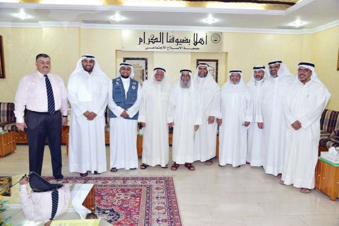 وفد الملتقى مع قيادات جمعية الاصلاح