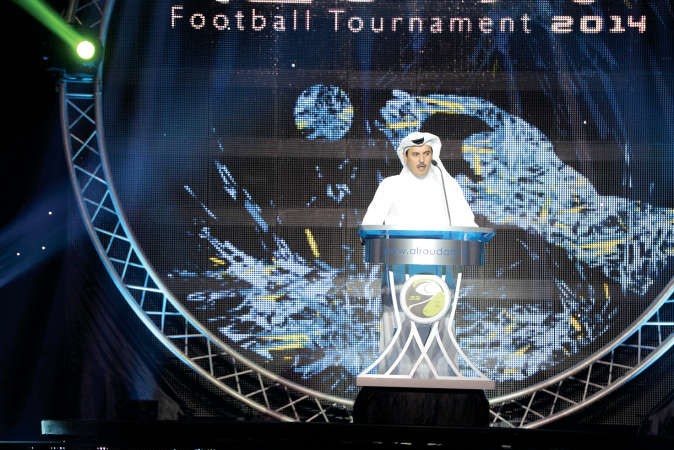 المدير التنفذي لشركة VIVA سلمان البدران ملقيا كلمته في الافتتاح﻿