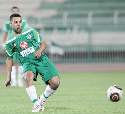 طلال نايف