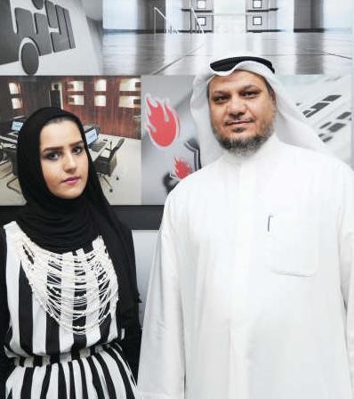 علياء العنزي مع والدهافريال حماد﻿