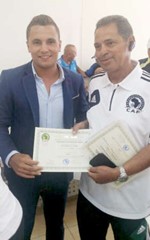 مراد يشكر عبدالجليل ومهنا لحصوله على شهادة التدريب A