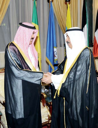 سمو ولي العهد الشيخ نواف الاحمد يتلقى التهاني