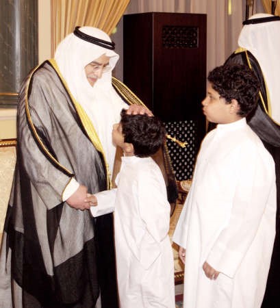 الشيخ علي الخليفة في لفتة ابوية