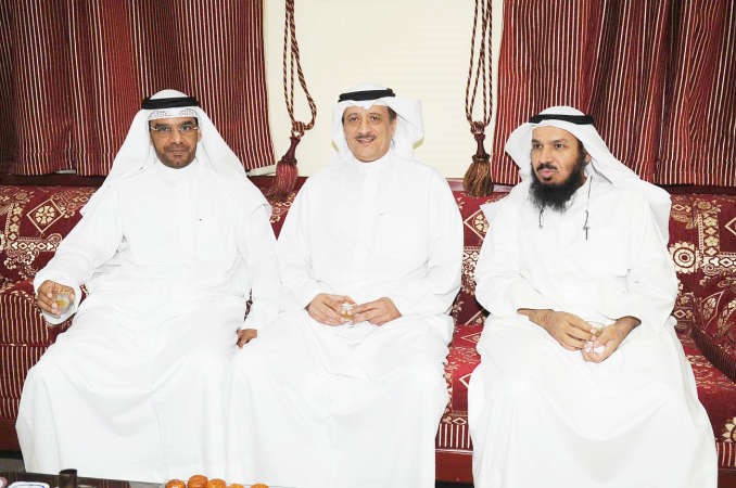 محمد الداحس يهنئ﻿