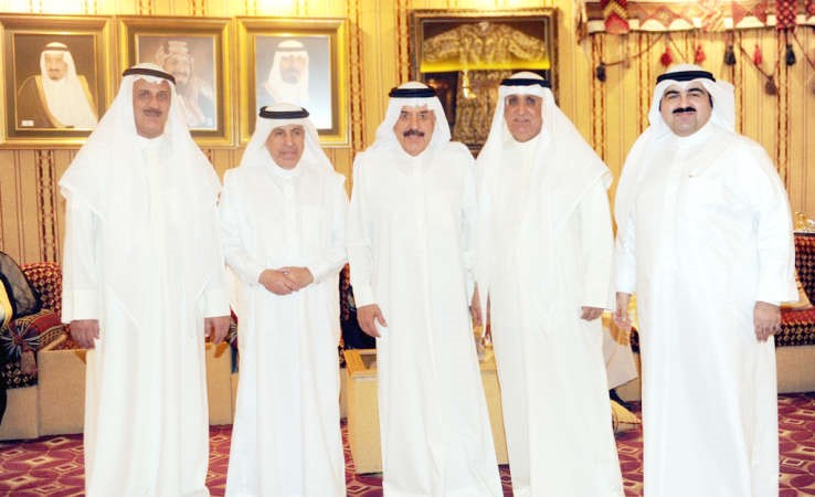 بدر الحميضي ويوسف الجاسم يهنئان ﻿