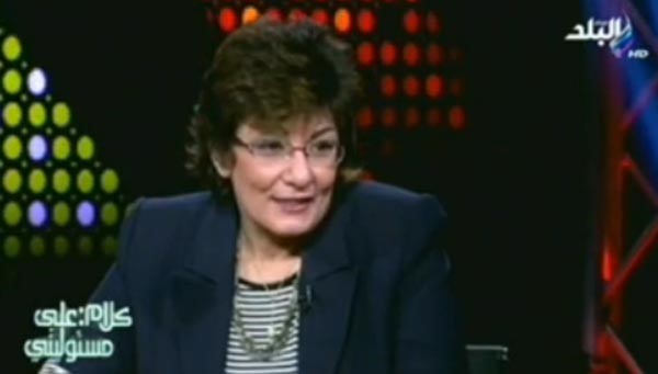 بالفيديو.. سماح أنور: «نفسي ثوار 25 يناير يولعوا بجاز»