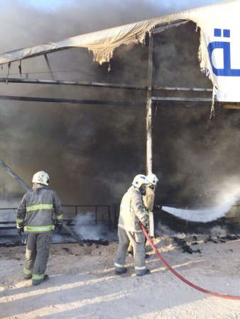  النيران اتت على الخيمة ﻿