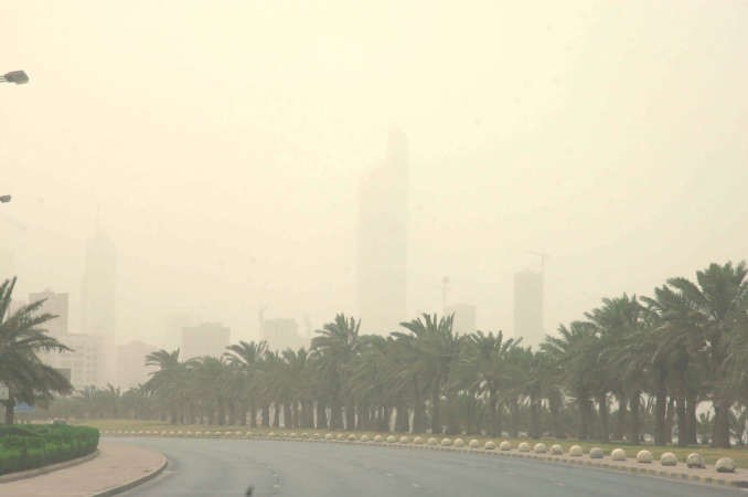 موجات من الغبار تاثرت بها البلاد خلال اليومين السابقين	 هاني عبدالله﻿