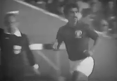 بالفيديو.. شاهد توب تن لأجمل 10 اهداف للمرعب جاسم يعقوب