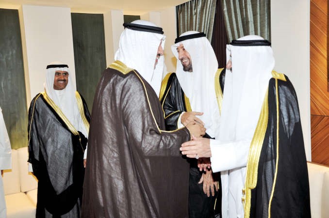 الشيخ مبارك العبد الله مهنئا ﻿