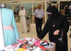 فايزة الفيلكاوي وجولة تفقدية في المعرضانور الكندري﻿