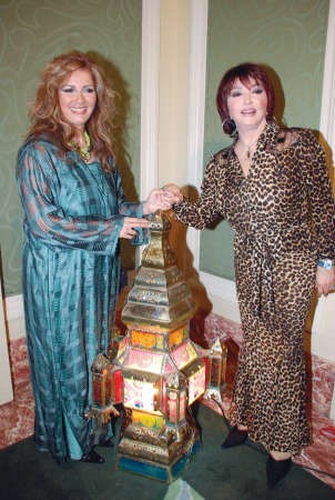 نبيلة عبيد مع اثار الحكيم شريف عبد ربه 