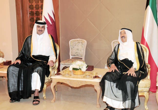 صاحب السمو الامير الشيخ صباح الاحمد وصاحب السمو الشيخ تميم بن حمد﻿