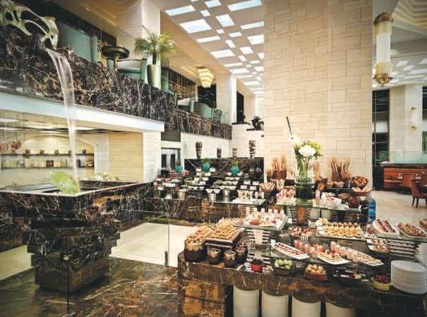 جميرا شاطئ المسيلة يستقبل رمضان بحفلات إفطار وغبقات طوال الشهر الفضيل