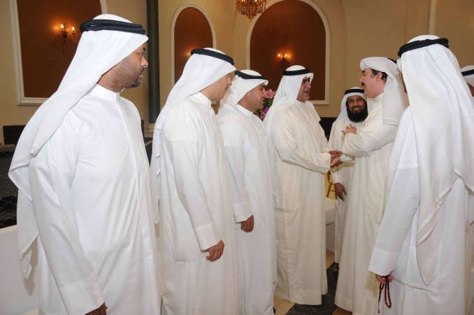 عبدالرحمن الشراح يستقبل المهنئين 