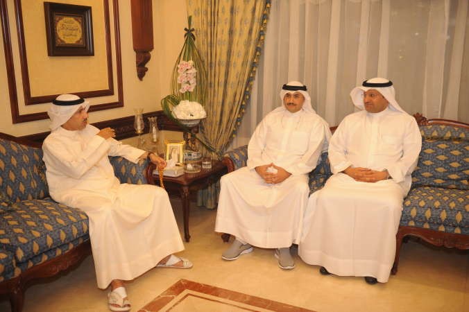 دعلي العبيدي مباركا لمحمد المطير