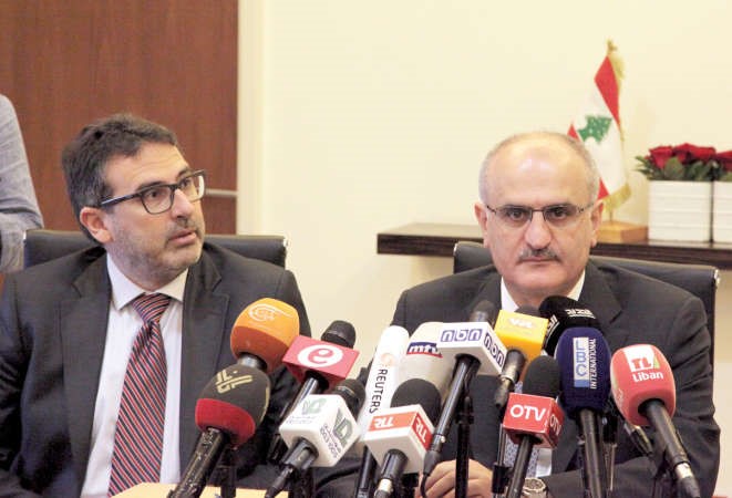 مؤتر صحافي لوزير المال علي حسن خليل امس محمود الطويل