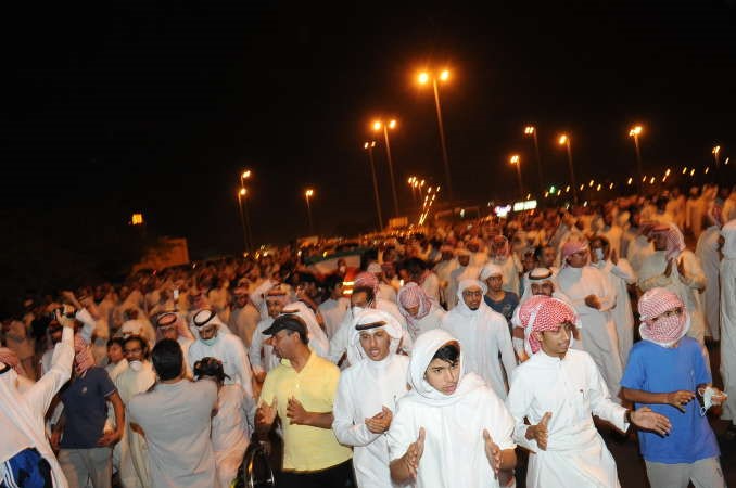 جانب من المشاركين في المسيرة﻿