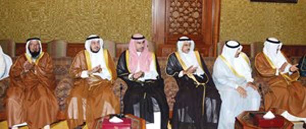 من الحضور في اللقاء