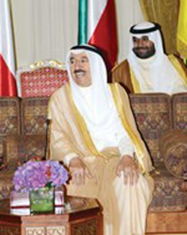 صاحب السمو الامير متحدثا خلال اللقاء