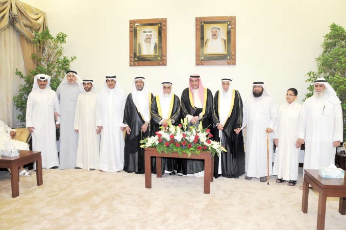الشيخ فيصل الحمود ودخالد المذكور ودعصام الفليج ودعبدالمحسن الخرافي
