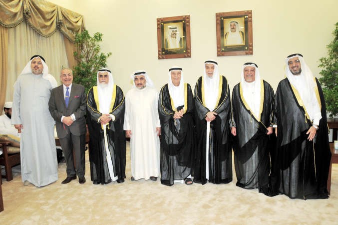 الشيخ علي الجراح يقدم التهانيمحمد هاشم